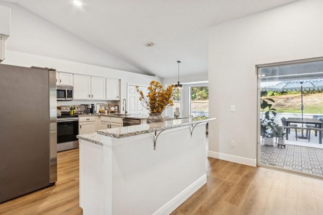 1561 ROCKWELL HEIGHTS DRIVE, Deland, FL 32724