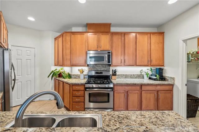 23833 Toscana, Valencia, CA 91354