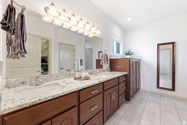 202 EDGEWOOD CIR, North Salt Lake, UT 84054