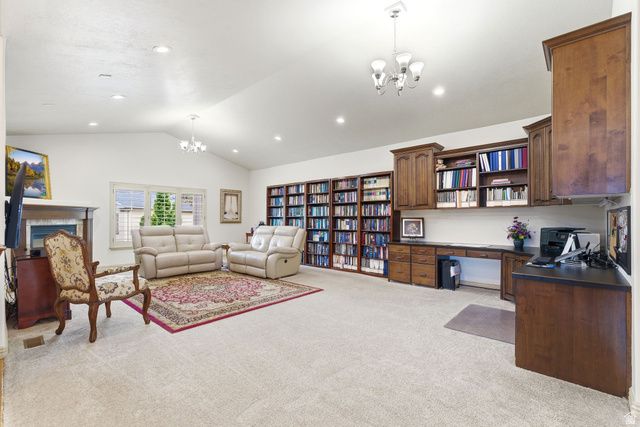 202 EDGEWOOD CIR, North Salt Lake, UT 84054