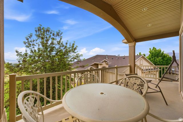 202 EDGEWOOD CIR, North Salt Lake, UT 84054