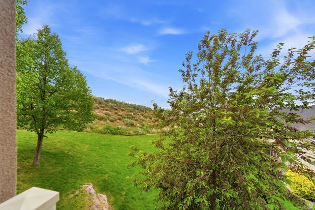 202 EDGEWOOD CIR, North Salt Lake, UT 84054