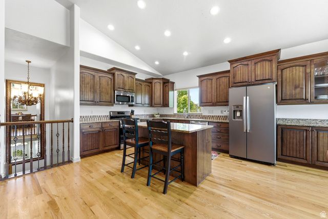 202 EDGEWOOD CIR, North Salt Lake, UT 84054