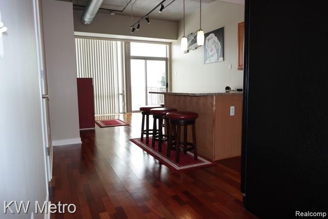 350 N Main Street 608, Royal Oak, MI 48067