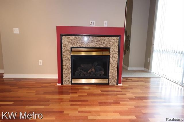 350 N Main Street 608, Royal Oak, MI 48067