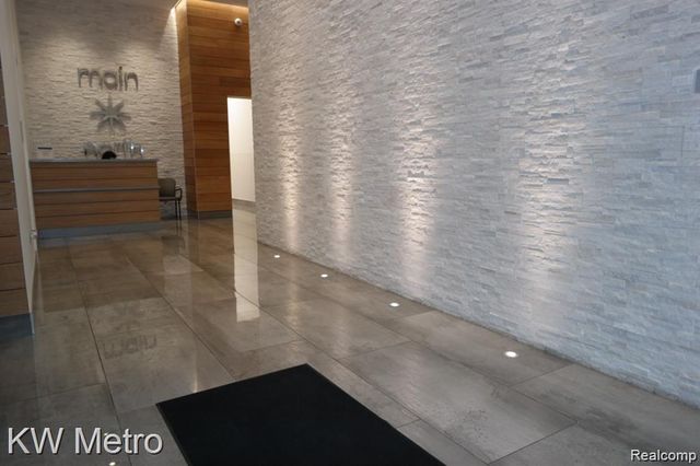 350 N Main Street 608, Royal Oak, MI 48067