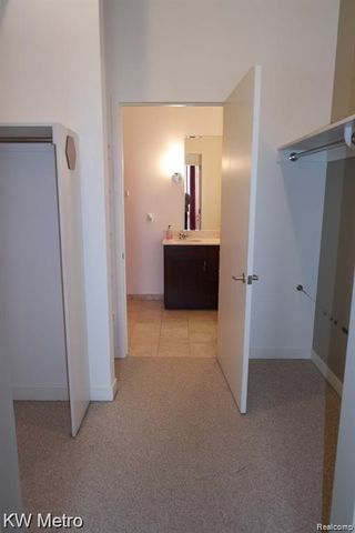350 N Main Street 608, Royal Oak, MI 48067