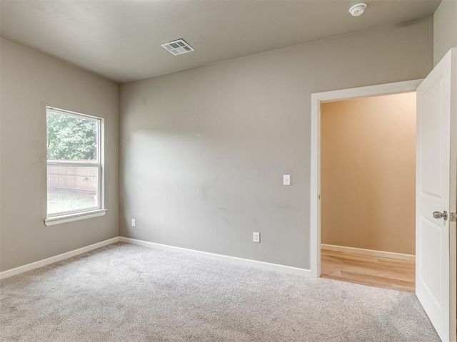 2105 NE 12th Street, Oklahoma City, OK 73117