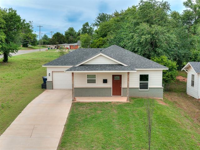 2105 NE 12th Street, Oklahoma City, OK 73117