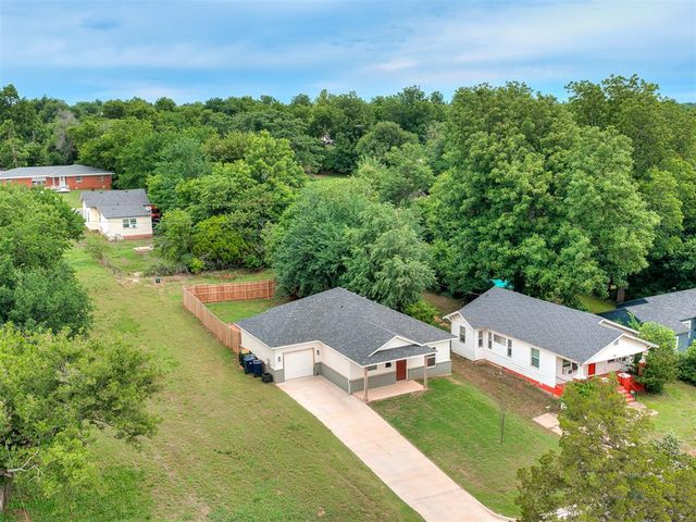 2105 NE 12th Street, Oklahoma City, OK 73117