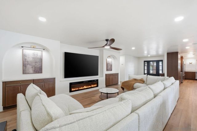 82 Second Ave, Chula Vista, CA 91910