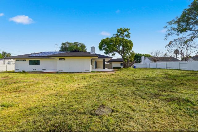 82 Second Ave, Chula Vista, CA 91910