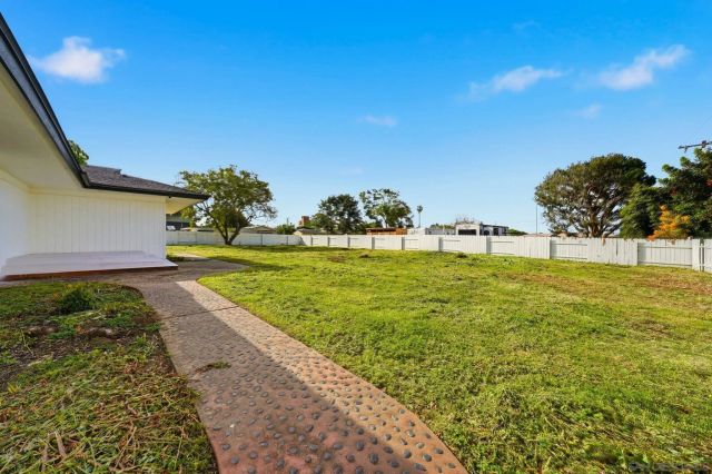 82 Second Ave, Chula Vista, CA 91910