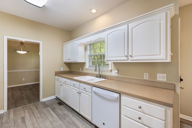 2571 Milton Ln, Thompsons Station, TN 37179