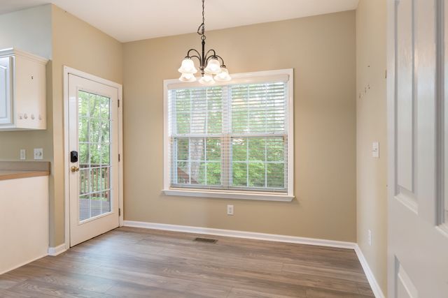 2571 Milton Ln, Thompsons Station, TN 37179
