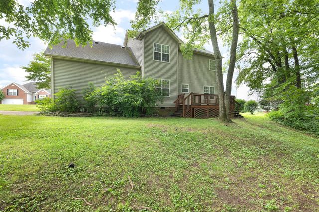 2571 Milton Ln, Thompsons Station, TN 37179