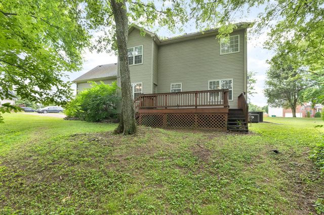 2571 Milton Ln, Thompsons Station, TN 37179