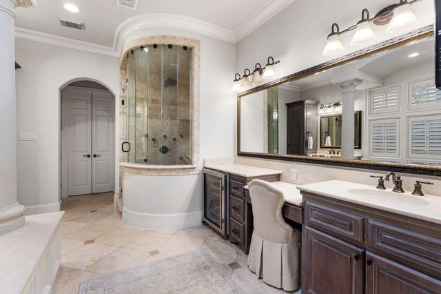 1010 Nantucket Drive F, Houston, TX 77057