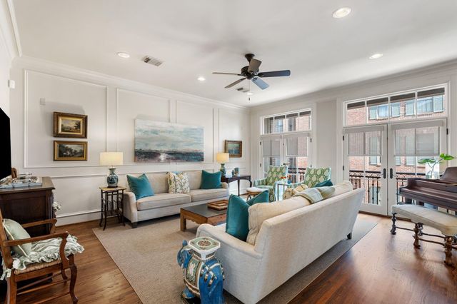 1010 Nantucket Drive F, Houston, TX 77057