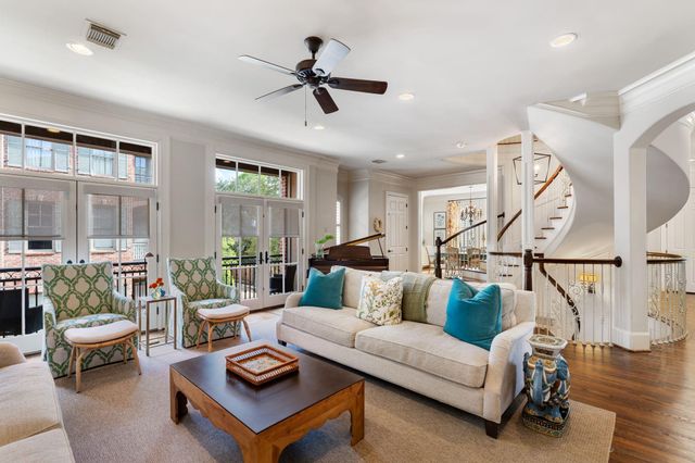 1010 Nantucket Drive F, Houston, TX 77057
