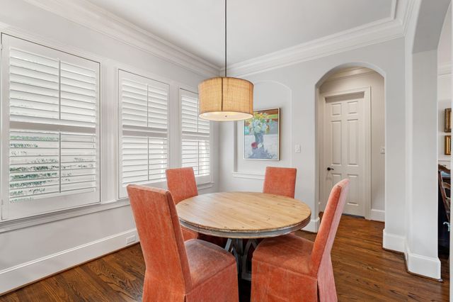 1010 Nantucket Drive F, Houston, TX 77057