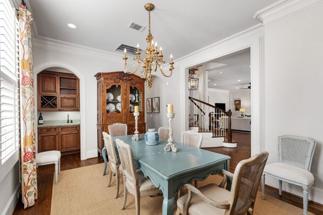 1010 Nantucket Drive F, Houston, TX 77057
