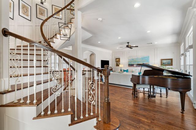 1010 Nantucket Drive F, Houston, TX 77057