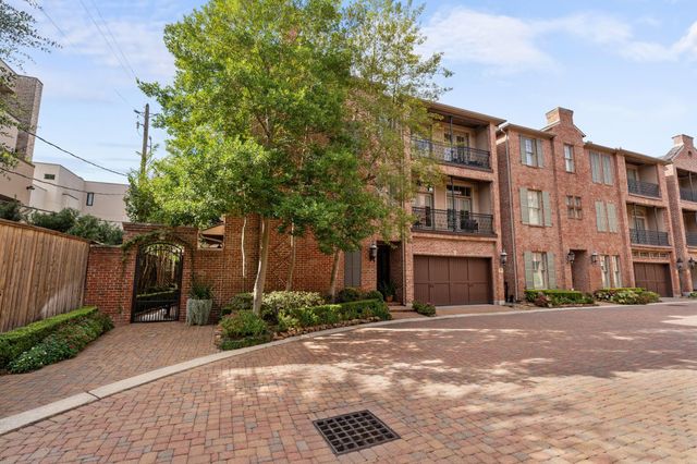1010 Nantucket Drive F, Houston, TX 77057