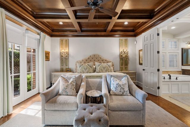 1010 Nantucket Drive F, Houston, TX 77057