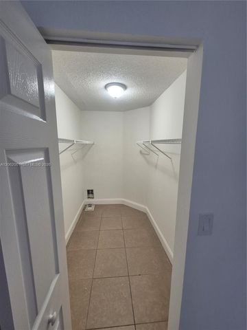 831 Lyons Road 23203, Coconut Creek, FL 33063