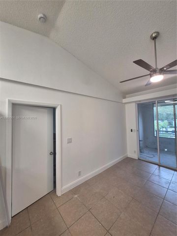 831 Lyons Road 23203, Coconut Creek, FL 33063