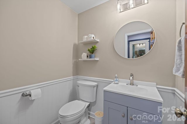 13634 Pine Harbor Road, Charlotte, NC 28278