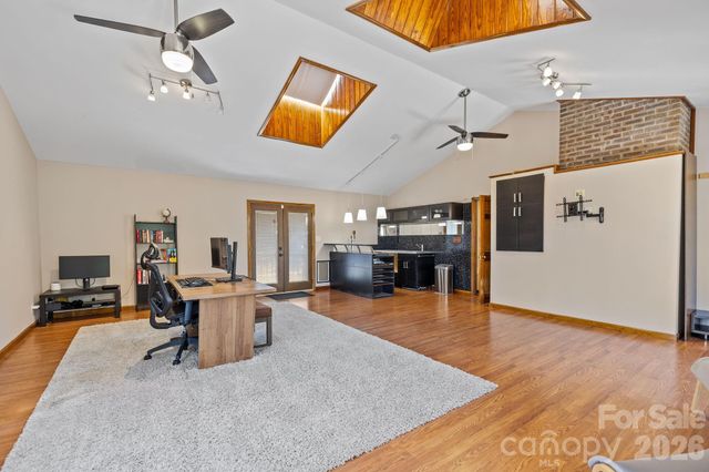 13634 Pine Harbor Road, Charlotte, NC 28278