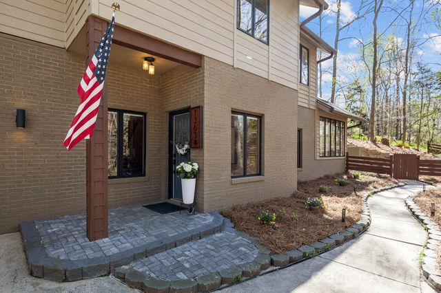 13634 Pine Harbor Road, Charlotte, NC 28278