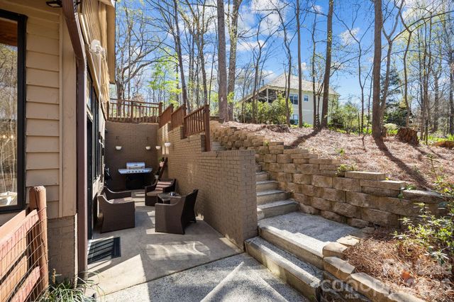 13634 Pine Harbor Road, Charlotte, NC 28278