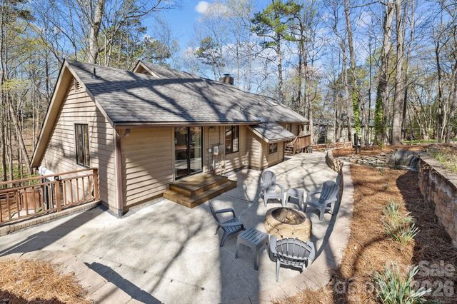 13634 Pine Harbor Road, Charlotte, NC 28278