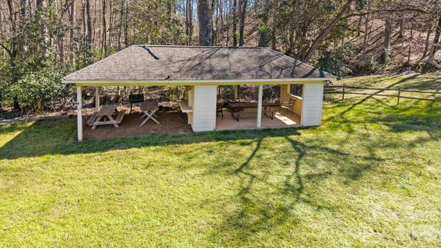 13634 Pine Harbor Road, Charlotte, NC 28278