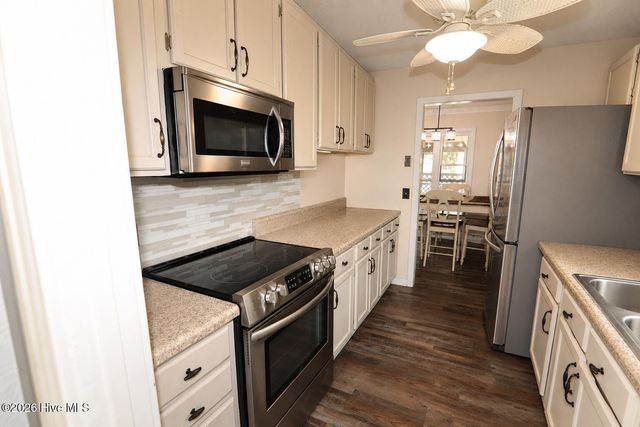 1010 Haymarket Lane, Wilmington, NC 28412