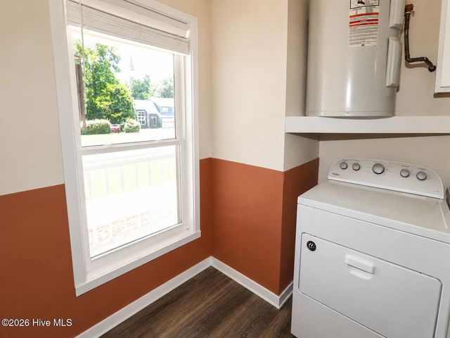 1010 Haymarket Lane, Wilmington, NC 28412