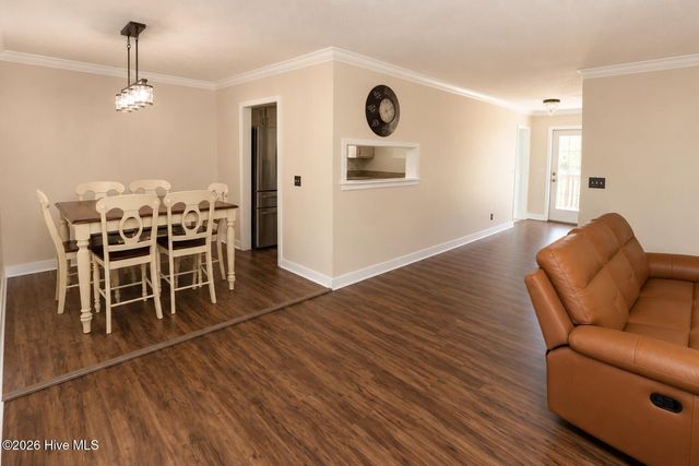1010 Haymarket Lane, Wilmington, NC 28412