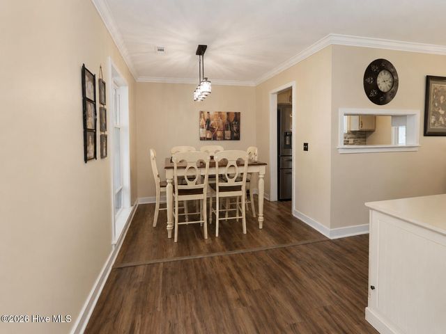 1010 Haymarket Lane, Wilmington, NC 28412