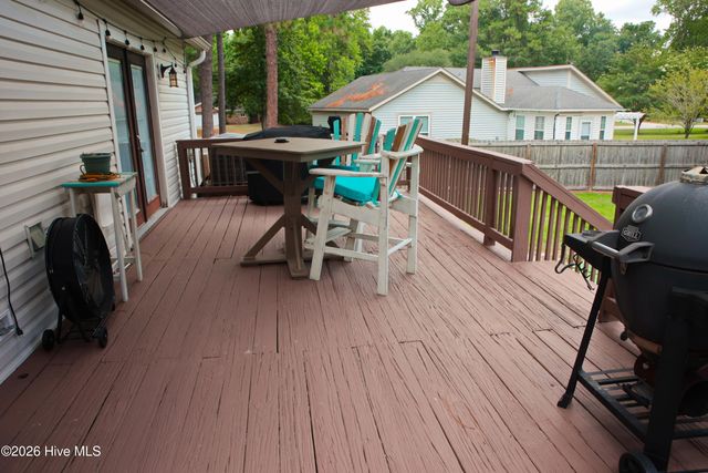 1010 Haymarket Lane, Wilmington, NC 28412