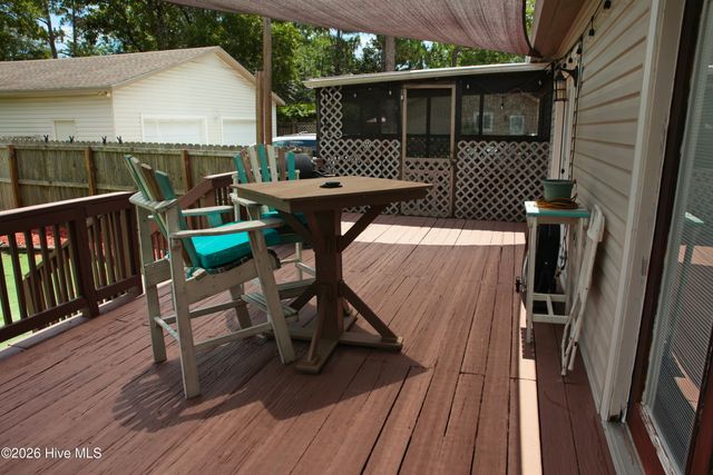 1010 Haymarket Lane, Wilmington, NC 28412