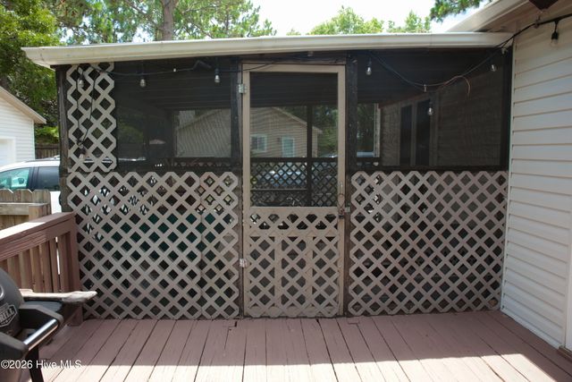 1010 Haymarket Lane, Wilmington, NC 28412