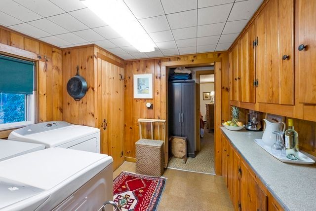 1029 Old Sandwich Rd, Plymouth, MA 02360