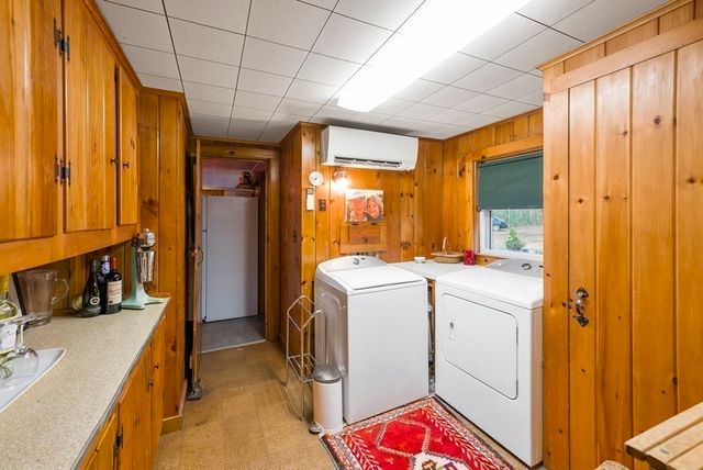 1029 Old Sandwich Rd, Plymouth, MA 02360