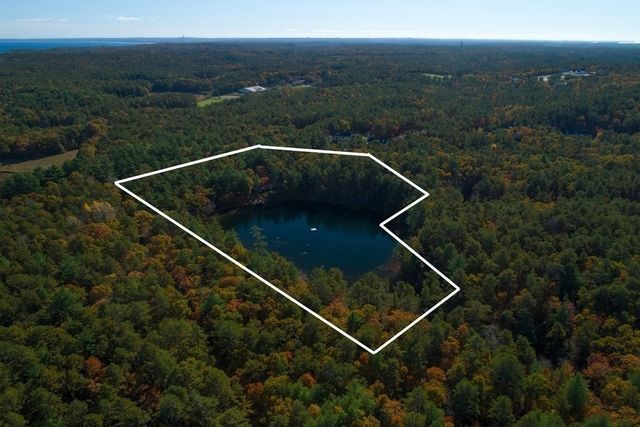 1029 Old Sandwich Rd, Plymouth, MA 02360