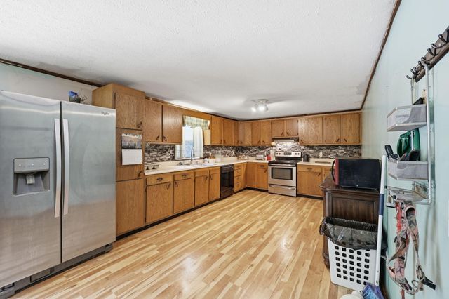 110 Ebon Road, Wellington, KY 40387