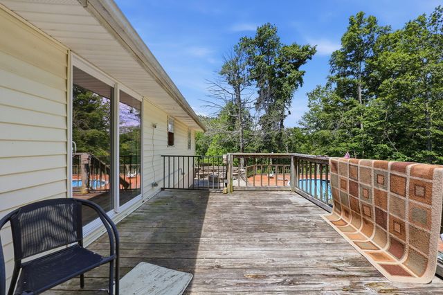 110 Ebon Road, Wellington, KY 40387