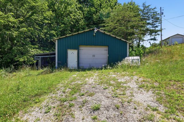 110 Ebon Road, Wellington, KY 40387